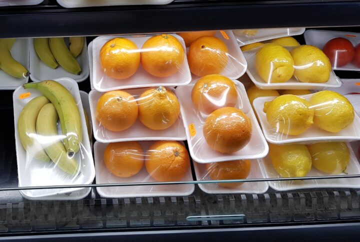 بسته‌بندی میوه برای مراسم و تالارها | تره‌بار کمال